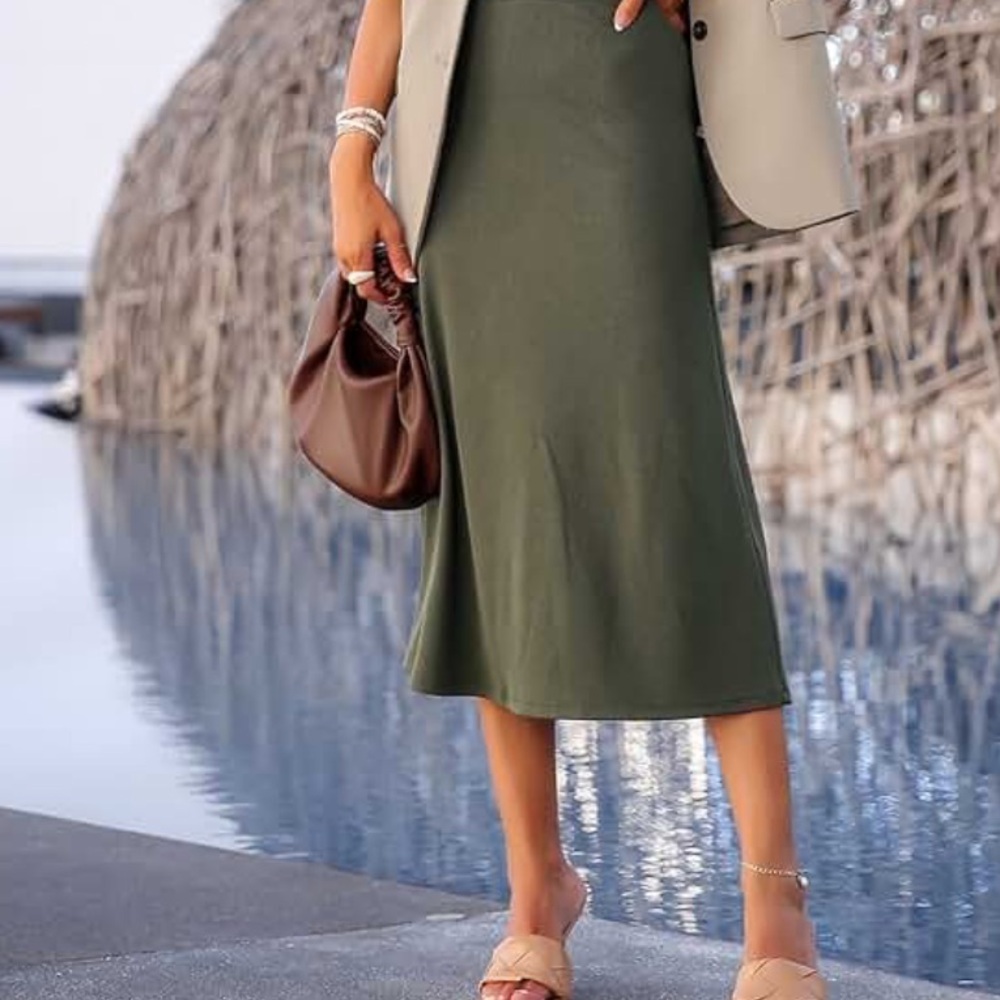 The Drop Chocolate Brown Vegan Leather Purse - Picture 6 of 6